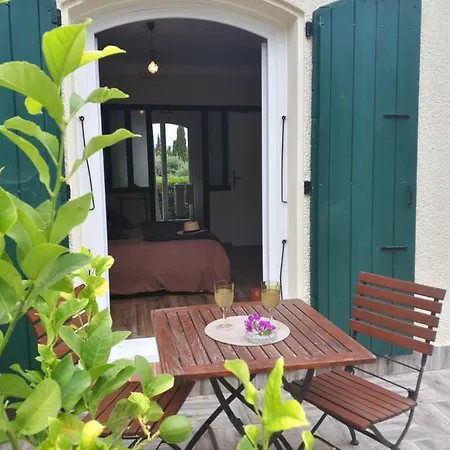 Gasthof La Couloumine Salses-le-Chateau