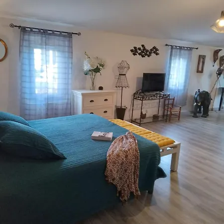 Πανσιόν La Couloumine Salses-le-Chateau