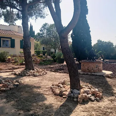 La Couloumine بيت ضيافة *